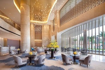 Ramada Plaza by Wyndham Fuxian Lake