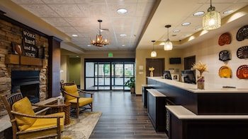 Best Western Plus Dayton Hotel & Suites