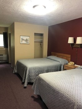 Laurel Park Inn