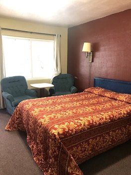 Laurel Park Inn