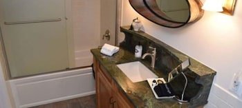 Inn at Evergreen