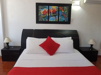Hotel Media Luna