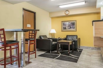 Quality Inn & Suites