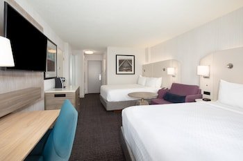 Crowne Plaza Kansas City Downtown