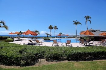 Casa del Mar Condominiums