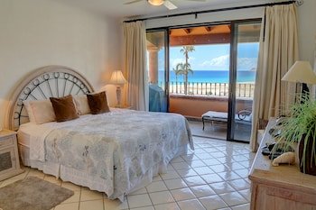 Casa del Mar Condominiums