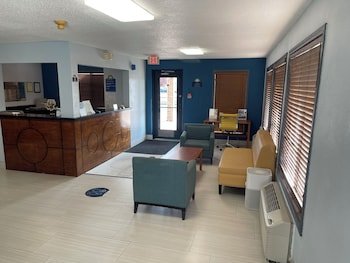 Days Inn by Wyndham Muncie -Ball State University