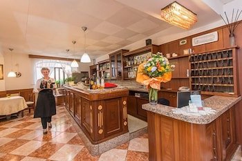 Antica Rosa
