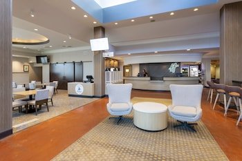 Holiday Inn Hotel & Suites Maple Grove NW Mpls-Arbor Lks