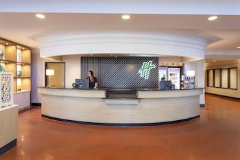Holiday Inn Hotel & Suites Maple Grove NW Mpls-Arbor Lks
