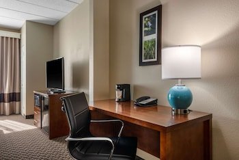 Comfort Inn & Suites Wildwood - The Villages