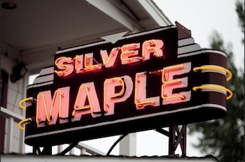 Silver Maple Inn