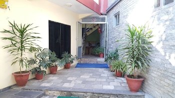 Hotel Bishram