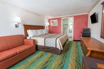Days Inn by Wyndham Virginia Beach Town Center