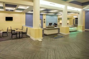 Days Inn by Wyndham Mobile I-65