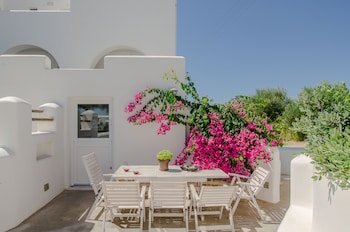 Ktima Lino Studios & Suites
