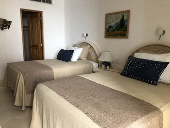 Las Villas Akumal 2B-14 by SkyRun