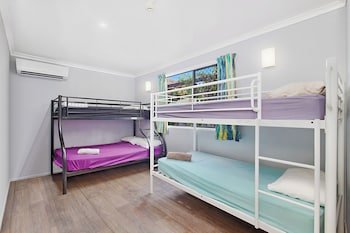 Gladstone Backpackers