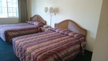 Tri-State Inn