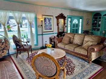 The Bidwell House