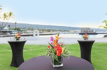 Courtyard King Kamehameha's Kona Beach Hotel