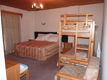 Mountain Rose Hotel