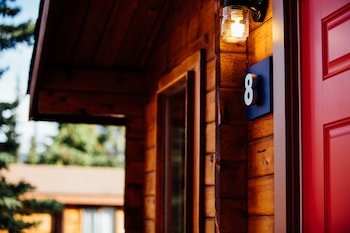 Denali Cabins