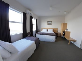 Masonic Hotel