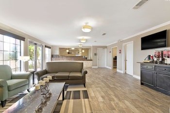 Best Western Brady Inn