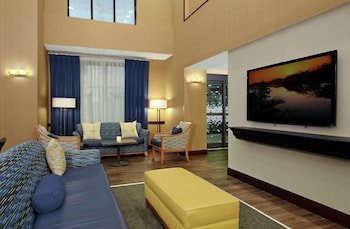 Hampton Inn & Suites Murray