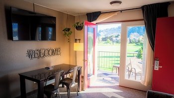 Mountain View Lodge