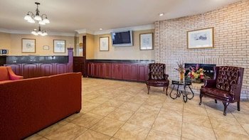 Days Inn by Wyndham Whitmore Lake