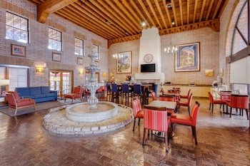 Comfort Suites Sabino Canyon