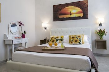 Port Inn Civitavecchia