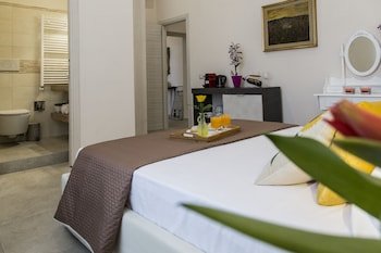 Port Inn Civitavecchia