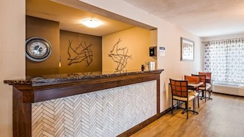 Best Western Designer Inn & Suites