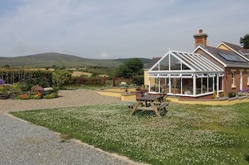 Brynhaul Bed & Breakfast