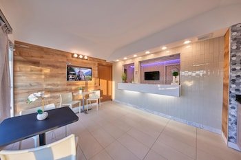 Regency Inn Eddyville