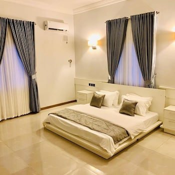Patemax Luxury Apartments