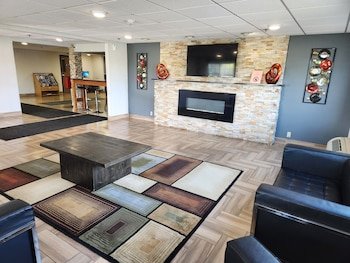 Days Inn by Wyndham Mounds View Twin Cities North