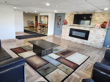 Days Inn by Wyndham Mounds View Twin Cities North