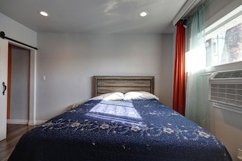 Tradewinds Airport Hotel