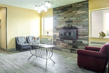 Super 8 by Wyndham Indianapolis South