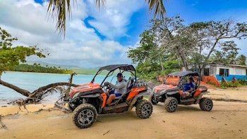 Chalet Tropical Village B&B