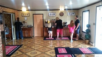 The Boston Inn
