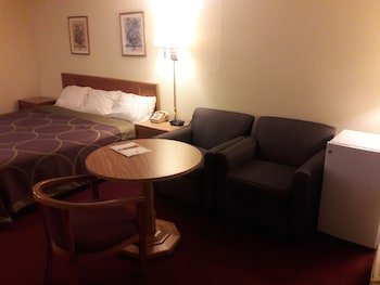 Super Inn Williamsburg