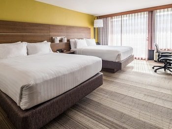 Holiday Inn Express Fullerton-Anaheim, an IHG Hotel