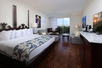Inn at Pelican Bay