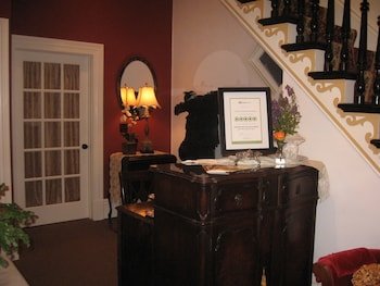 Homestead House Bed And Breakfast