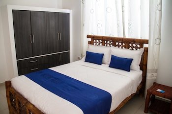 Nauti-k Beach Hotel
